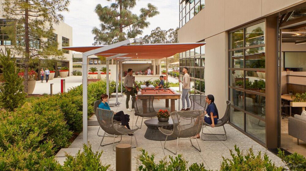 140 Progress Offices, California