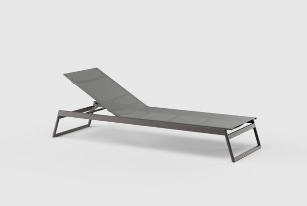 Greenwich Beach Chaise Batyline Stackable