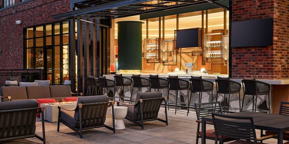 Lively Hotel Oak by Hilton