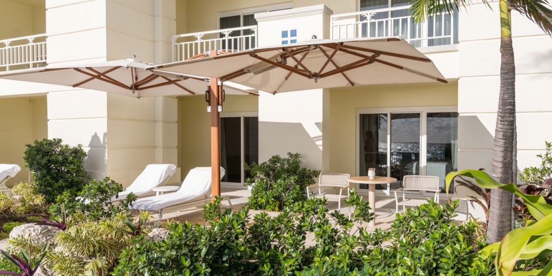 Eau Resort & Spa Luxury Palm Beach Resort