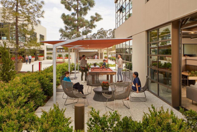 140 Progress Offices, California